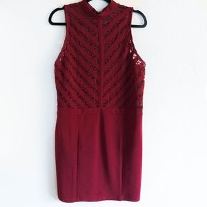 Haute Fox Sleeveless Lace Dress w/Zipper Back